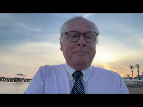 Stock Market Investing: Real Estate Investment Trusts (REITs) vs Direct property investment