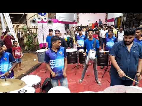 Dosti Yaari Musical group non stop  Banjo |Girgaon Cha raja Padya Pujan 2022 |@slay_photographers2831