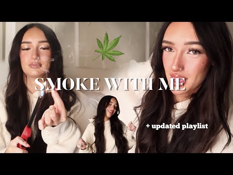 smoke with me + december playlist | vlogmas day 2
