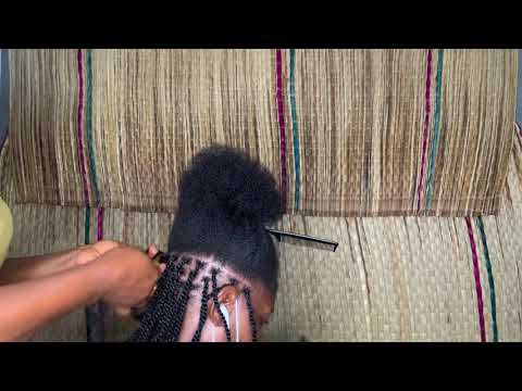 You can’t tell I added extension (knotless mini twist with one pack of extension) 😍🔥