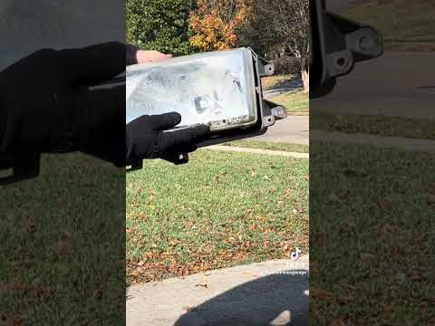 Fish Tank Anyone? #fyp #headlights #auto #cartok #4runner #toyota #funnyvideo #flooded #mechanic