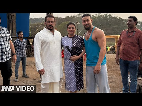 Salman Khan & Tiger Shroff Together After A Long Time | Tiger With Tiger...