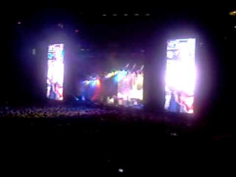 Paul McCartney en Lima - A Day In The Life - Give Peace a Chance