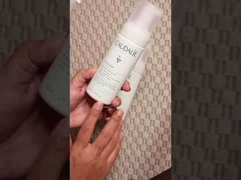 Unboxing Caudalie foaming cleanser