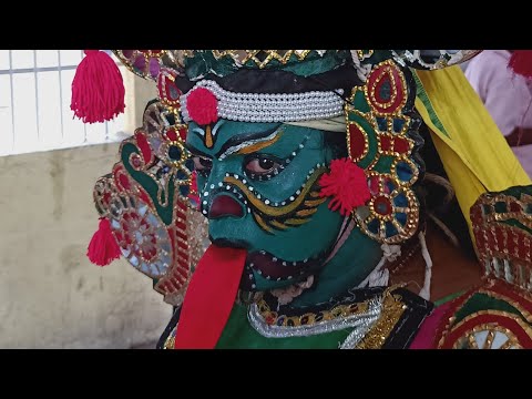 current shocking dance