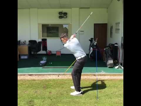 the HANGER golf swing aid