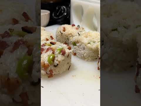 SOLD OUT EVERYDAY! The Most beautiful onigiri maker in Hiroshima and her 100kg cart