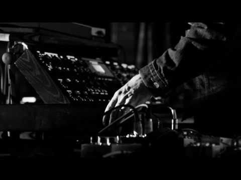 THE SOFT MOON - Tiny Spiders - Live at The Echo