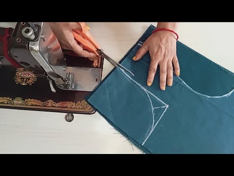 Blouse Designs Cutting || सादा ब्लाउस Cutting And Stitching || Back Neck Blouse sada