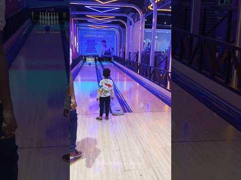 Bowling @ M5 Mall #bowling #m5 #mall #trending #shorts #ytshorts #funcity #gaming