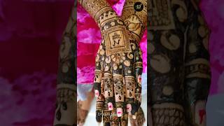 "Tradition meets trend! 💚"#shorts#mehndishorts#newengagementmehndi#viralmehndishorts