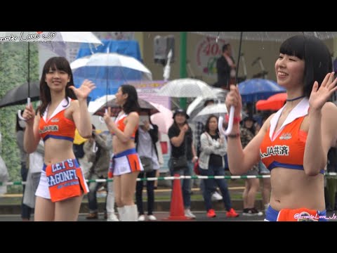 雨も絵になるチアPARADE