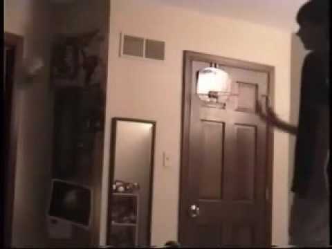 Mini hoop dunks