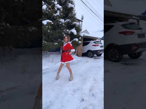 Ariana Grande-Last Christmas tik tok #arianagrande #lastchristmas #tiktokdance