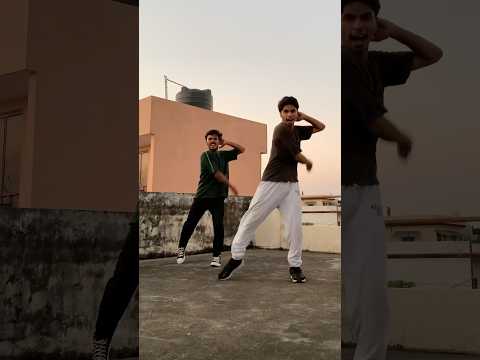 Baamulaiza 🫶 #dedanadan   #dailyshorts #bolloywooddance #dancecover #danceperformance #explorepage