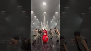 LIKE JENNIE OUT NOW
