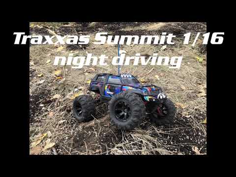 Traxxas Summit 1/16 night driving