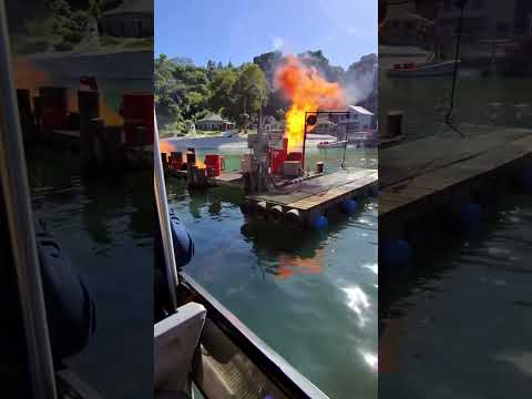 Universal Studios Hollywood #jaws #studiotour  #backlot #universalstudios #hollywood #nfl