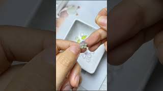 DIY Beaded Bracelet | Flower & Leaf Glass Beads Jewelry Making 🌸💚 #diyjewelry #handmade #beads #diy