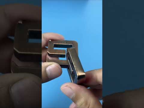 Double G lock puzzle