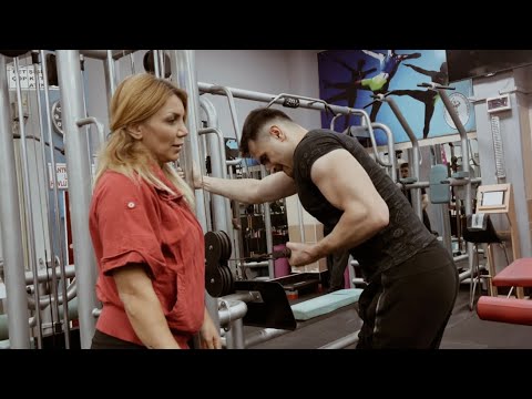 TRİCEPS/ BİCEPS#body #shoulderday #fitness #bicepsday#chest#chest #tricepsworkout #workout #crunch