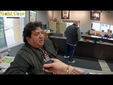 Saint Clair Shores Council Member, Dave Rubello Stops In At The Gold Cove!