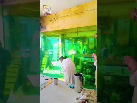 unloading glass #short #viral#glass #green #viral #viralshort #trending#glass