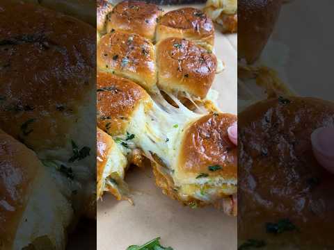If this cheese pull doesn’t convince you to make these, I don’t know what will