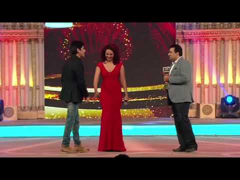 Bibhuti Narayan Taking Prize on stage trending meme template #memetemplate #downloadtemplate #memes