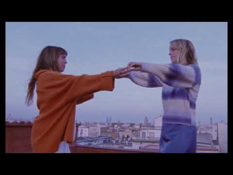 Lewis OfMan - Las Bañistas