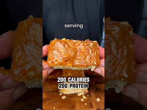TASTIEST High Protein Peanut butter and Jelly Baked oats! Only 200 calories #foodie #fitness #recipe