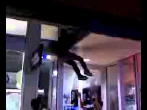 Using Parkour To Save $2