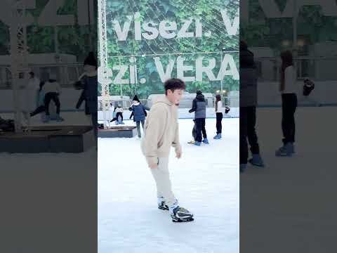 winter ❄️ 🧊 skating #romania #snow #veranda #obor #like for likes #4k #iceskating #january