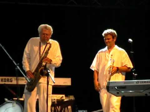 CHIC - live in Rome - I'M COMING OUT/UPSIDE DOWN/GREATEST DANCER