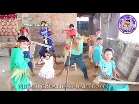 Kids funny dance performance with funny expressions | Amazing dancer sathish and group