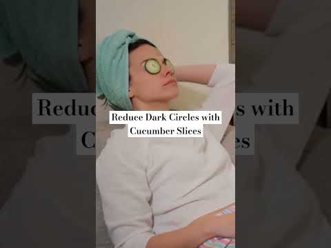 Reduce Dark Circles with Cucumber Slices | #healthhub #healthtips  #naturalremedies #darkcircles