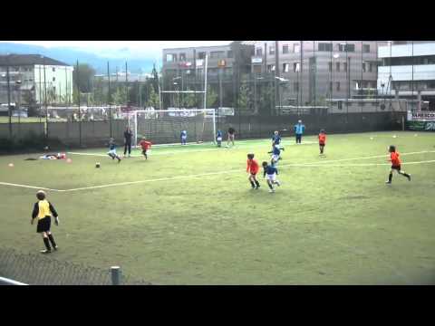 Neugries VS Bozner  27-04-2011.MP4