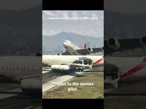 a plane accidentally came into runway during landing of A380#quantas #emiratesairline #airlines