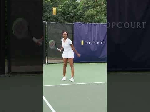 Venus Williams Explains How a Good Return Puts Pressure On Your Opponent