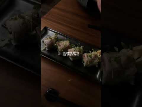 Uni sushi 📍 Boston #vlogmas #vlogmas2022 #sushi #boston #bostonfood