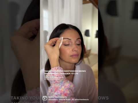 LAMINATED BROWS IN MINUTES #elevatebrows #lashartisanbeauty #diybrowlamination #browtutorial #shorts