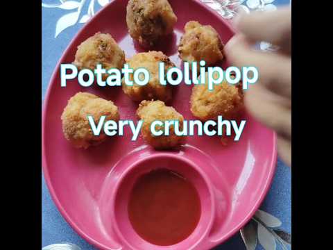 Potato lollipop mg children love this if you want try this yummy snack 👌👌🥰😋