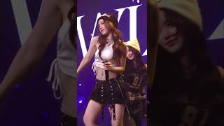 [FANCAM] ลบไม่เลือน - Gracy Wizzle【T-DAY Music Playground  】[23.02.2025][4K 60FPS]