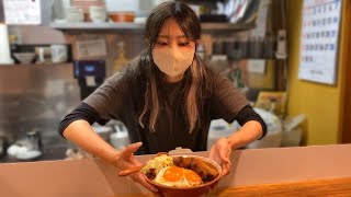 Beautiful Mother and Daughter Duo Create a Giant Pork and Egg Rice Bowl!