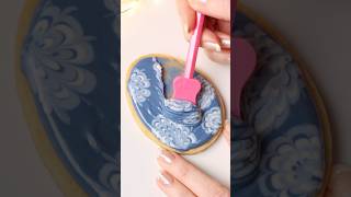 My creative process #fixedit #cookiedecorating #artist #wetonwet #royalicing