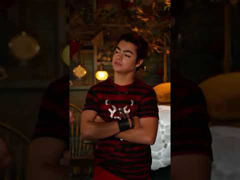 i like him... | Malachi Barton #malachibarton #zombies4