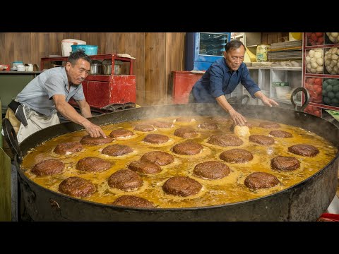 Vietnam Street Food in Saigon: From Traditional to Modern Foods